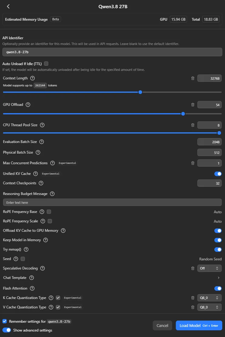 Full LM Studio configuration used for the Q4 test with 32768 tokens of context and GPU offload set to 54